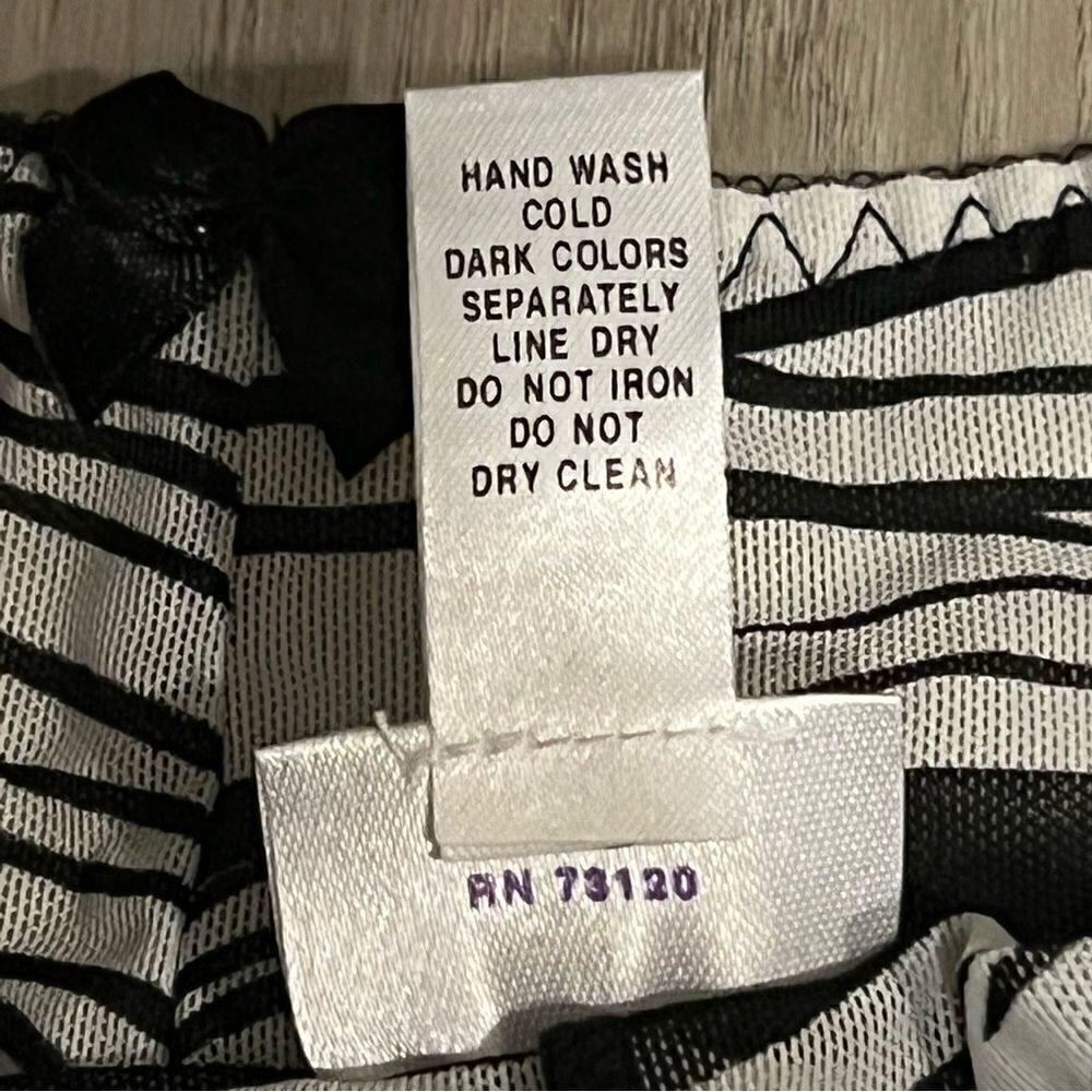 Fredericks of Hollywood lingerie sleep shorts zebra print size 1X - Picture 7 of 7